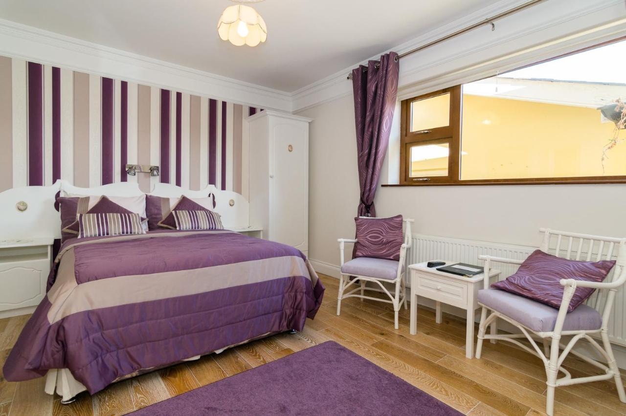 Cois Li B&B Tralee Bagian luar foto