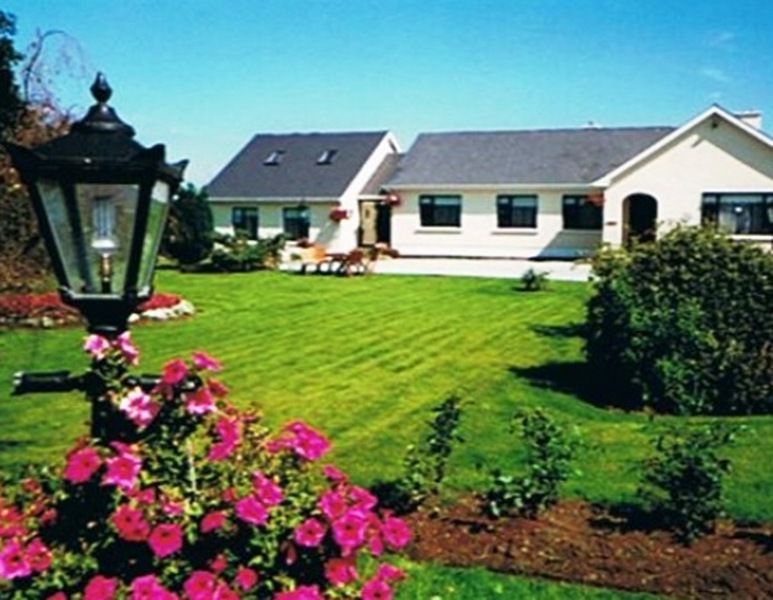 Cois Li B&B Tralee Bagian luar foto